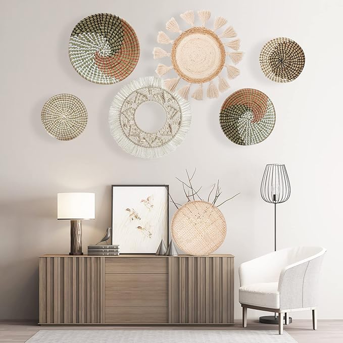LOCS MICRAI Boho Wall Basket Decor Set of 3 - Flat Woven Basket Wall Hanging Decor,Round Tassels White Macrame Tapestry Wall Decor Art,Handmade Rattan Wicker Seagrass Home Wall Baskets Decor