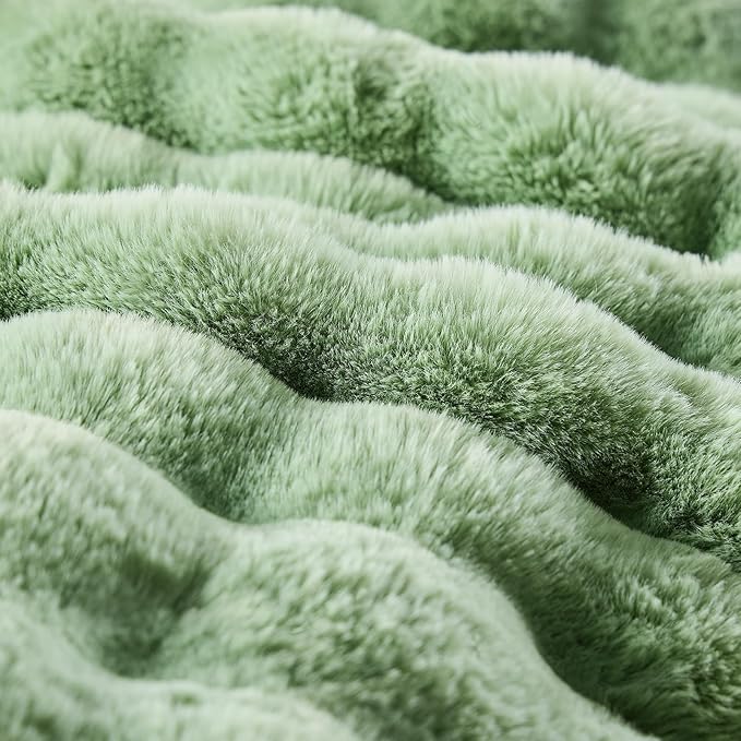 BENVWE Fluffy Faux Fur Throw Blanket for Couch, Soft Plush Thick Cozy Fuzzy Luxury Minky Bubble Blanket for Home Living Room Decor Gift for Women, Sage Green, 63" x 80", 1100GSM
