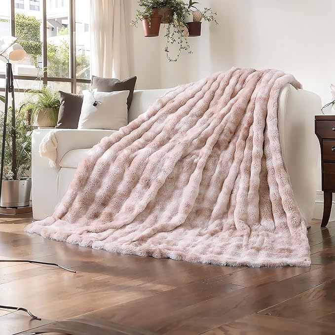 UKELER Camel Faux Fur Throw Blanket 50''x60'' Decorative Shaggy Velvet Blanket Fluffy Cozy Plush Warm Bed Throws for Couch, Sofa, Office, Camping