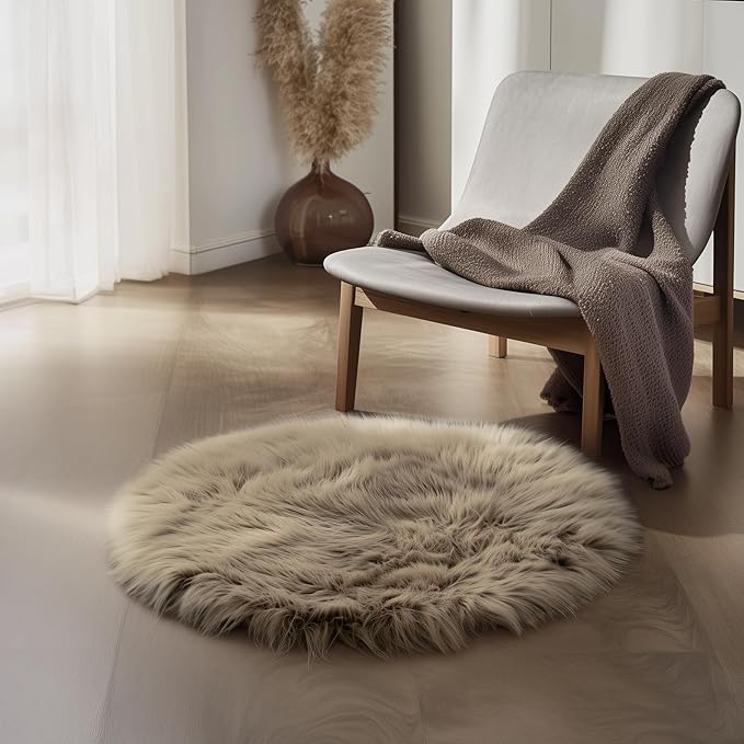 Goolela Round Rug - 4ft Beige Fluffy Shag Washable Faux Fur Plush Shagyy Rug for Living Room & Bedroom