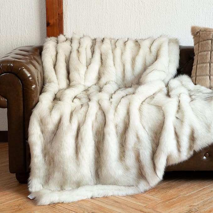 BATTILO HOME Luxury Ivory White Faux Fur Throw Blanket for Bed, Extra Large Super Soft Fluffy Cozy Fall Thick Warm Fox Fur Throw Blankets for Couch, Bed Reversible to Plush Velvet (60"x80")