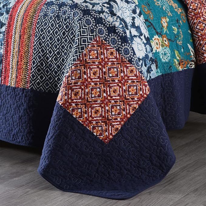 Yvooxny California King Quilt Set Reversible Lightweight Bohemian Paisley Patchwork Cotton Quilted Bedspread Coverlet Set 3-Piece Quilt Set with Pillowcases for All Seasons, 118 x 110 Inches