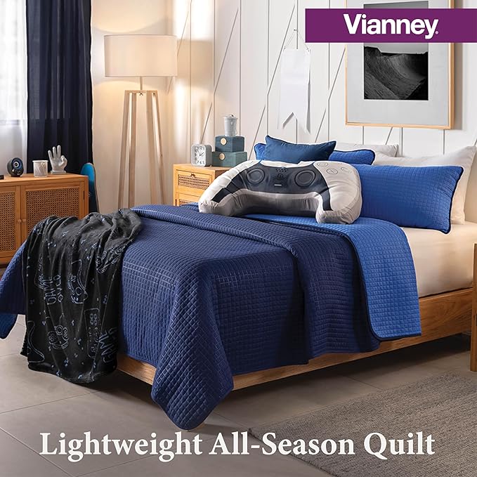 Vianney King Size Comforter 110x93 Inches Reversible Lightweight Quilt Blanket in Electric Blue and Navy Blue with Geometric Square Pattern for Stylish All-Season Bedding