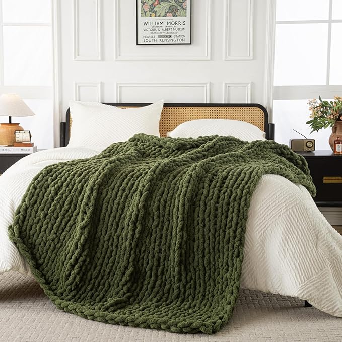 Ultra Soft Chunky Knit Blanket Throw -50x70 Hand Knitted Warm Chenille Throw Blanket, Home Decor Soft Thick Yarn Cable Knit Blanket Breathable Fleece Banket Christmas for Couch Bed Sofa Best GIF