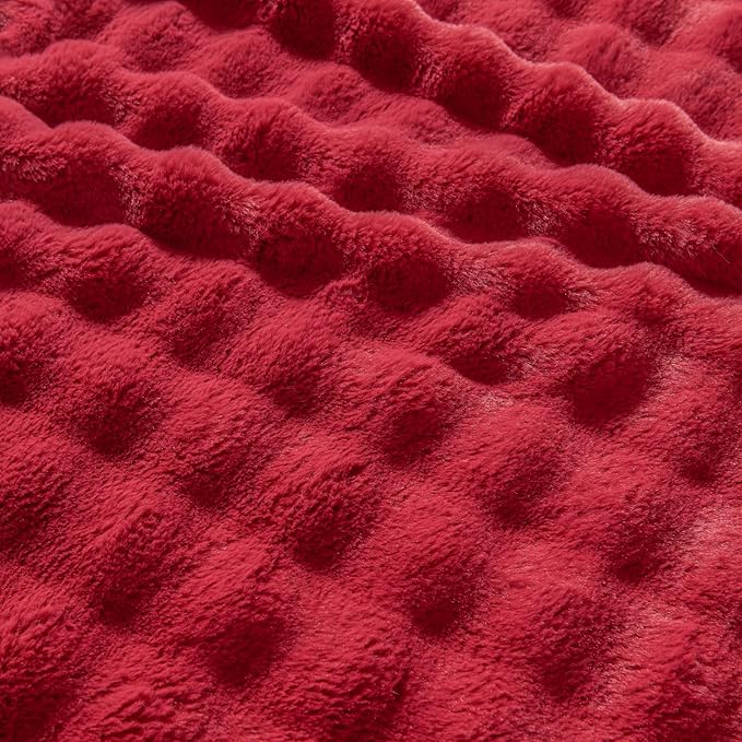 NEWCOSPLAY Faux Fur Throw Blanket Red Bubble Blanket Thick Warm Soft for Couch Sofa Bed 550GSM (Red, Throw(50"x60"))