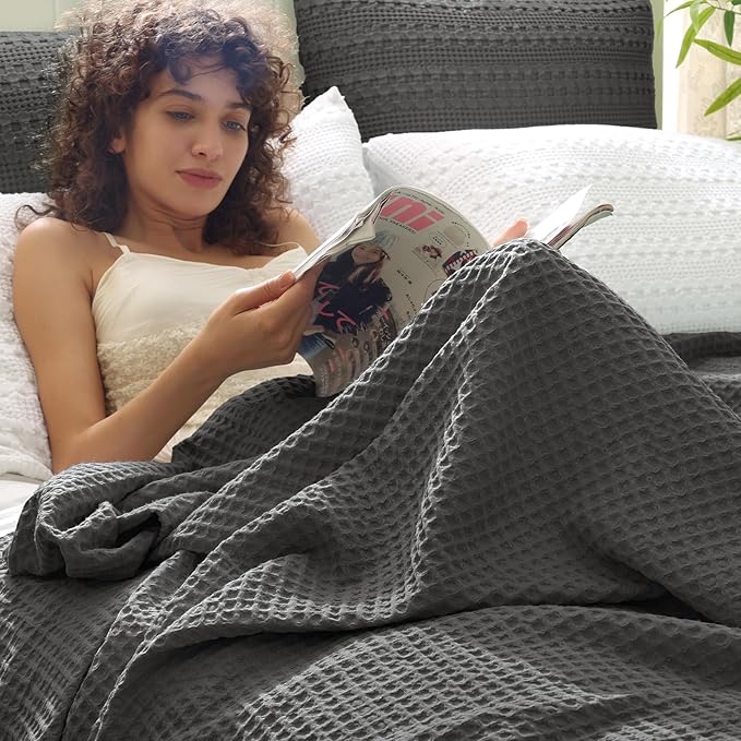 PHF Ultra Soft Waffle Weave Blanket Queen Size 90"x 90"- Washed Lightweight Breathable Cozy Woven Blanket for Bed - Aesthetic Decor for Couch Bedding Sofa Home Car - Grey