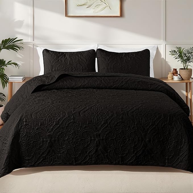 Exclusivo Mezcla Twin Quilt Bedding Set with 1 Pillow Sham, Lightweight Black Twin Size Quilt Bedspread with Vintage Damask Pattern, Soft Bedspreads Coverlets for All Seasons