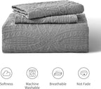 Love's cabin California King Size Quilt Bedding Set Grey Bedspreads - Cal King Summer Lightweight Bedspread Comforter - Coin Pattern Coverlet for All Season - 3 Pieces (1 Quilt, 2 Pillow Shams)