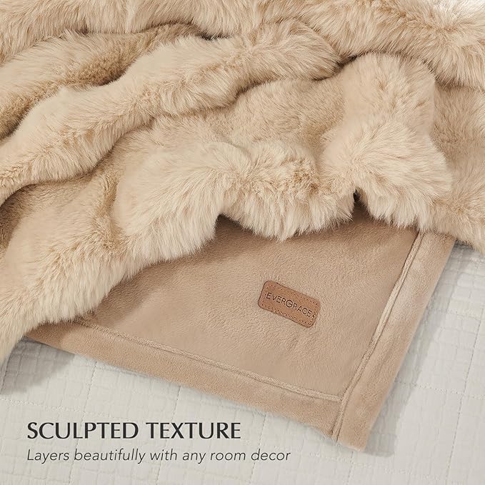 EVERGRACE Ultra Soft Luxury Fluffy Ridgeline Faux Rabbit Fur Throw Blanket, Thick Warm Bubble Throw for Bed, Cozy Plush Reversible Blankets for Couch, Chair, Sofa, Cream, 80x90 Inches, 870 GSM