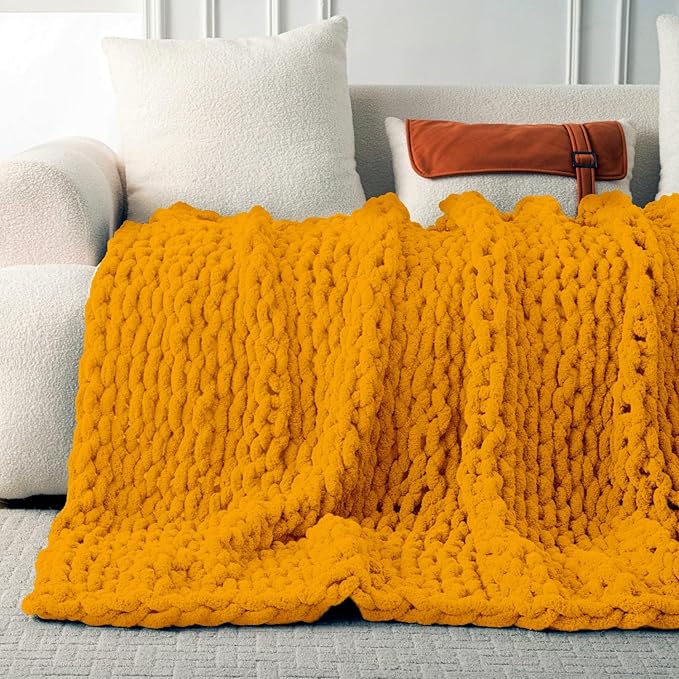 Ultra Soft Chunky Knit Blanket Throw -50x70 Hand Knitted Warm Chenille Throw Blanket, Home Decor Soft Thick Yarn Cable Knit Blanket Breathable Fleece Banket Christmas for Couch Bed Sofa Best GIF