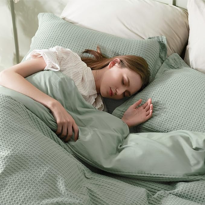 Bedsure Cotton Duvet Cover Queen - 100% Cotton Waffle Weave Sage Green Duvet Cover Queen Size, GentleSoft™ and Breathable Bedding Set for All Season, 3 Pieces, 90"x90"