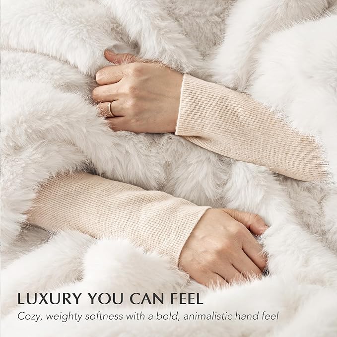 Luxury Faux Fur Throw Blanket, Soft Fluffy Faux Mink Blankets for Bed, Couch, Sofa, Thick Cozy Plush Warm Fur Throws with Reversible Velvet, Ivory Mink, 60"x80"
