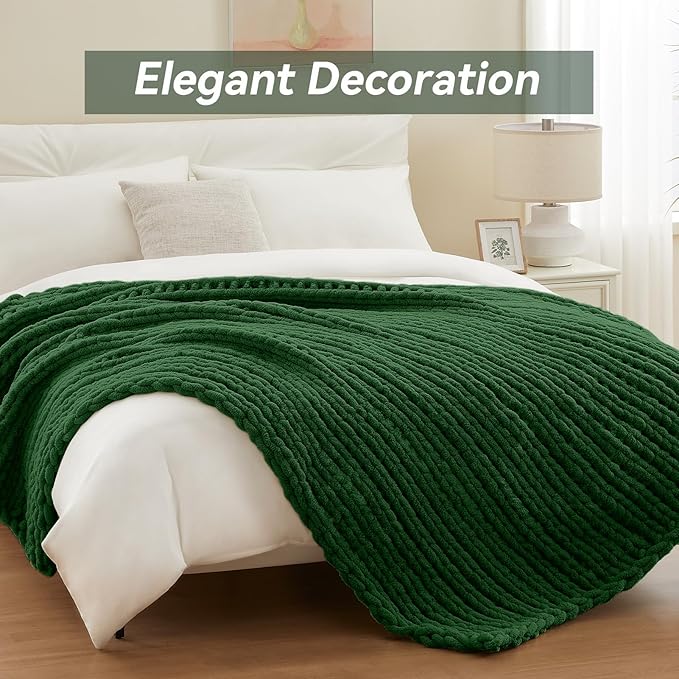 Chunky Knit Throw Blanket, 30''*40'' Knitted Throw Chenille Yarn for Bed Couch, Handmade Grass Green Crochet Big Thick Blanket, Machine Washable Cute Comfy Blanket for Home Decor