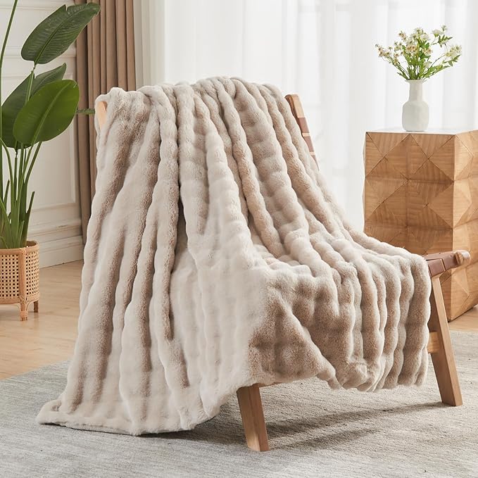 NEWCOSPLAY Faux Fur Twin Blanket Linen Bubble Blanket Thick Warm Soft for Couch Sofa Bed 550GSM (Linen, Twin(60"x80"))