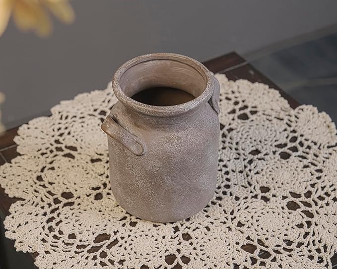 Quoowiit Ceramic Rustic Farmhouse Vase, Distressed Decorative Flower Vases for Home Decor, Ideal Shelf Decor, Boho Vase for Living Room Bedroom Kitchen Office Centerpiece Table Decorations