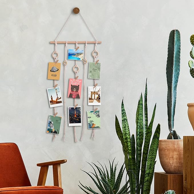 Hanging Photo Display, Macrame Wall Hanging Pictures Holders, Boho Pictures Organizer for Wall Decoration, with 30 Wood Clips, for Rustic Country Decor, Home, Office, Nursery Room
