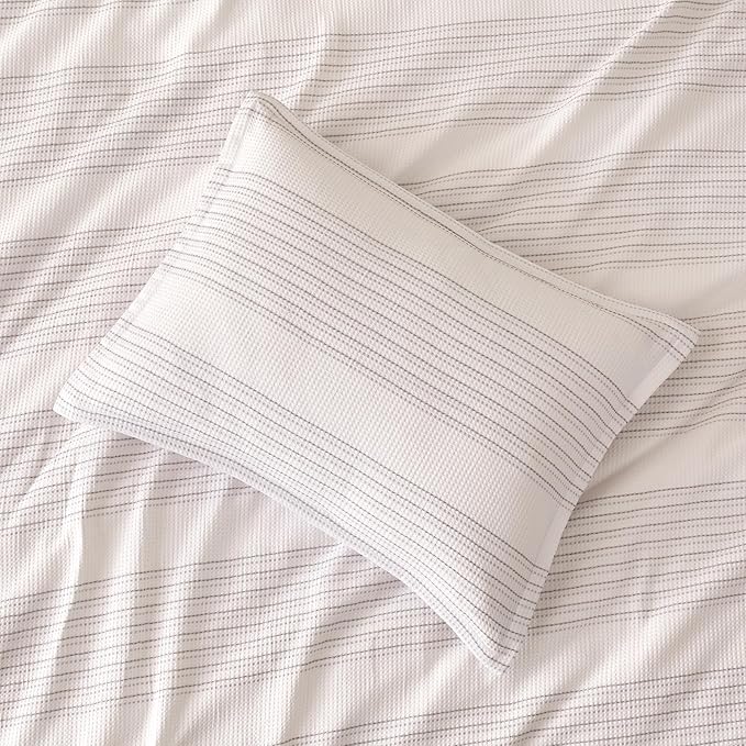 Amazon Basics Waffle Weave Microfiber 2-Piece Duvet Cover Set, Includes 1 Duvet Cover and 1 Pillow Sham, Twin, Dark Grey Striped