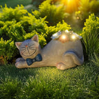 Cat Garden Figurines Outdoor Decor Solar Statue with Succulent and LED Lights for Patio Lawn Yard Art Decoration Housewarming Garden Gift