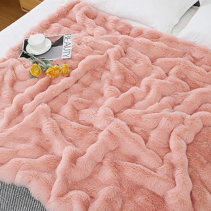 UKELER Pink Faux Fur Throw Blanket for Girls 50''x60'' Decorative Shaggy Velvet Blanket Fluffy Cozy Plush Warm Bed Throws for Bedroom, Living Room, Couch, Sofa, Office, Camping