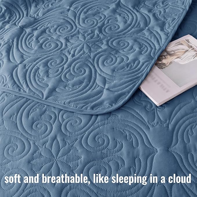 Exclusivo Mezcla Quilts King Size Bedspread with 2 Pillow Shams, Lightweight Grayish Blue King Quilt Bedding Set with Vintage Damask Pattern, Soft Bedspreads Coverlets for All Seasons