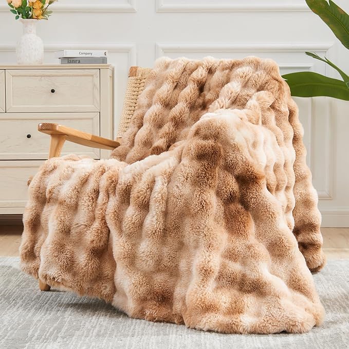 NEWCOSPLAY Faux Fur Twin Blanket Tie-dye Beige Luxury Fluffy Thick Warm Bubble Blanket for Couch Sofa Bed 700GSM (Tie-dye Beige, Twin(60"x80"))