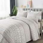 Travan 3-Piece King Quilt Set Striped Pattern Microfiber Soft Lightweight Bedding Set with Shams for All Season, Cream Strips, King Size