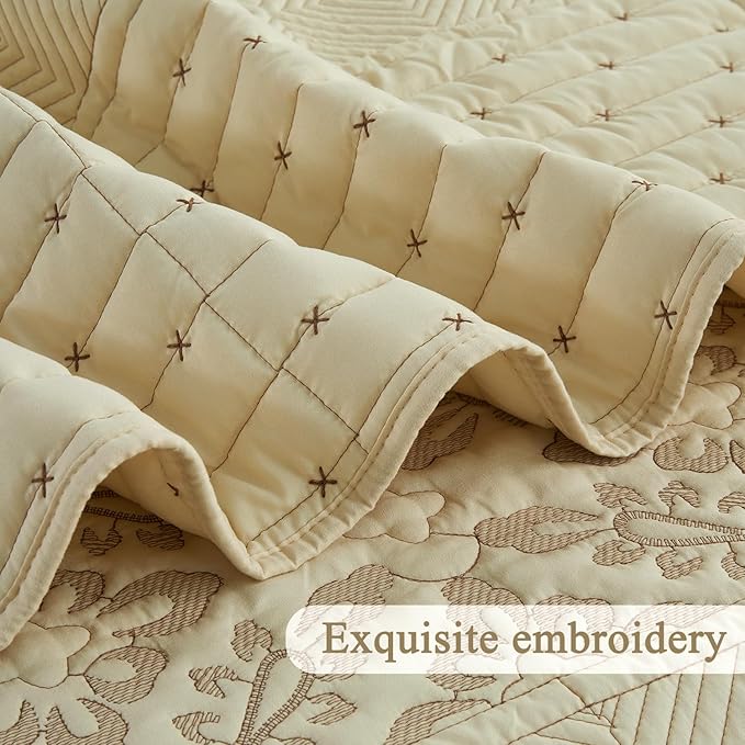 EVENHUG Floral Embroidered Quilt Set Queen Size 3 Piece Bedding Set Reversible Farmhouse Bedspread Coverlet with 2 Pillow Shams Lightweight Soft Bed Cover for All Season(92"X 96",Beige)