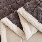 Plush Couch Cover for Pets Super Soft Sofa Covers for Cats & Dogs Washable Sofa SlipCover Furniture Couch Protector for Living Room(35" x 82", Gray)