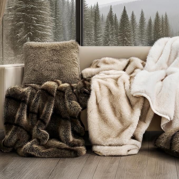 Luxury Faux Fur Throw Blanket, Soft Fluffy Faux Mink Blankets for Bed, Couch, Sofa, Thick Cozy Plush Warm Fur Throws with Reversible Velvet, Ombré Sable Brown, 60"x80"