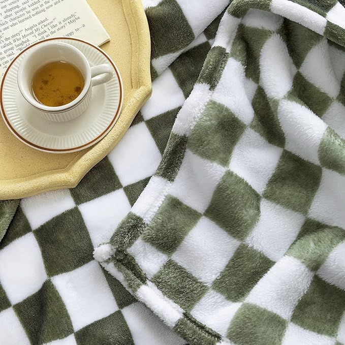 LOMAO Throw Blankets Flannel Blanket with Checkerboard Grid Pattern Soft Throw Blanket for Couch, Bed, Sofa Luxurious Warm and Cozy for All Seasons (Dark Olive, 50"x60")