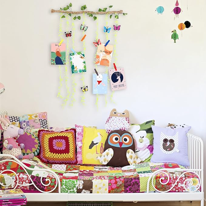 Wall Hanging Photo Display with Artificial Leaves Vines, Macrame Photo Holders, Boho Pictures Organizer for Wall Decoration, with 15 Wood Clips, for Home, Office, Classroom, Party, Wedding