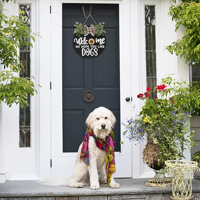 Interchangeable Wooden Seasonal Welcome Sign, Rustic Round Dogs Sign Front Door Wreaths for Home/Wall/Porch Decor, for Easter Spring Summer Fall Halloween Christmas All Season Decorations