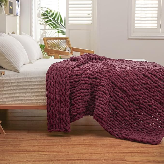 WESHIONGOO Chunky Knit Blanket Throw 50"×60" Knitted Throw Blankets for Couch Bed Fluffy Soft Blanket with Jumbo Chenille Yarn Thick 100% Handmade(Burgundy Red)