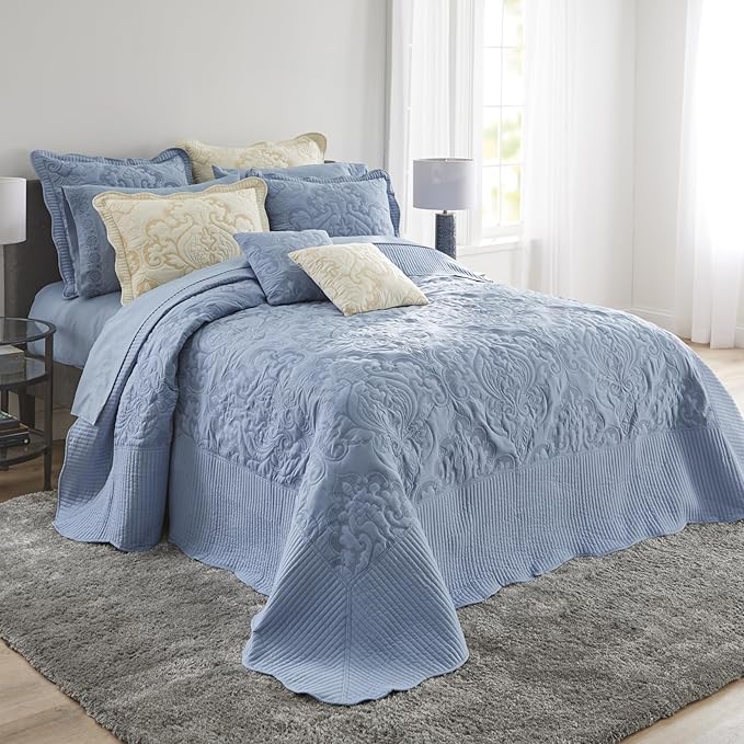 BrylaneHome Bedding Lightweight All Season Modern Amelia Quilted Damask Oversized Ultra Soft Bedspread - Full, Berry