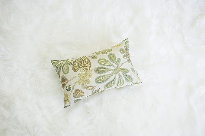 Mika Home Set of 2 Jacquard Tropical Leaf Pattern Oblong Throw Pillow Covers Accent Pillowcase 12X20 Inches,Green Cream