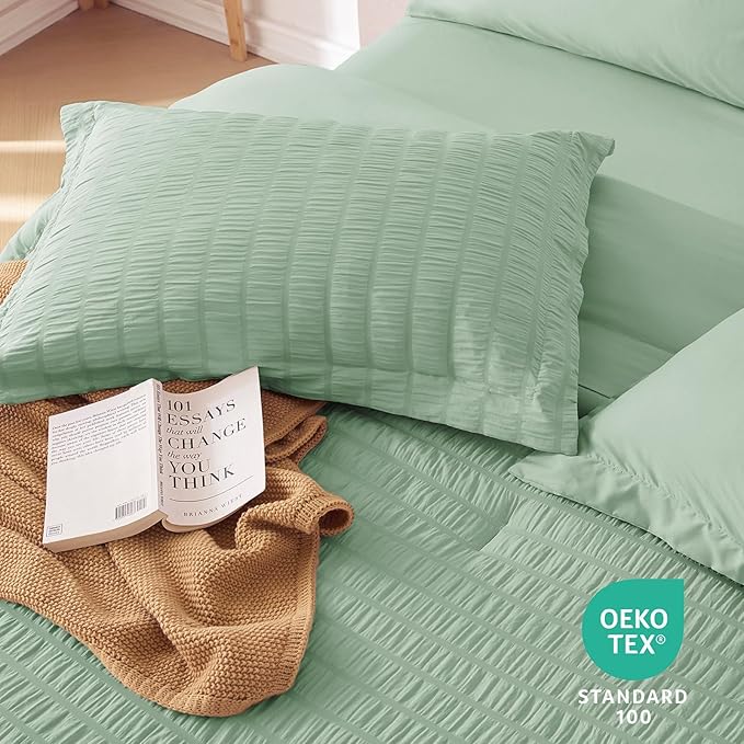 MUXHOMO 7 Pieces King Comforter Set, Seersucker Bed in a Bag King Size, All Season Luxury Bedding Set with Comforter, Flat Sheet, Fitted Sheet, Pillowcases & Shams, Sage Green