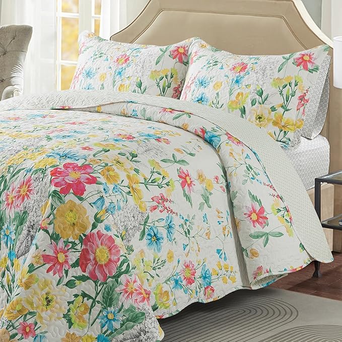 Travan Floral Quilt King Quilt Bedding Set, Ultra Soft Reversible Microfiber King Size Quilt Set with 1 Quilt Set and 2 Shams Yellow Flower Coverlet Set for All Season, Coreopsis-Yellow