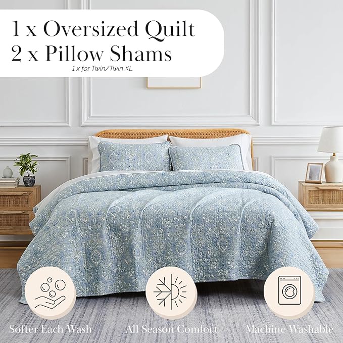 Southshore Fine Living, Inc. Boho Quilt Set, Lightweight Bedspread, Summer Coverlet, 3-Piece Paisley Bedding Set with Two Matching Pillow Shams, California/King Quilts, Blue Paisley