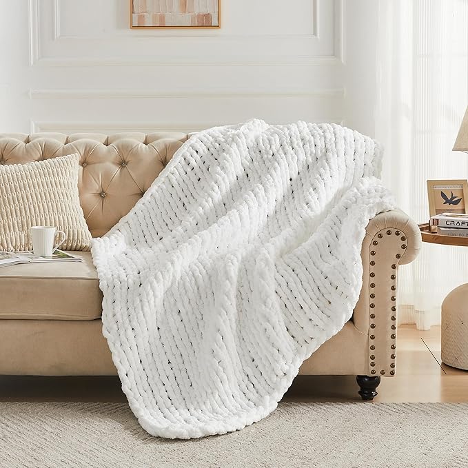 Carriediosa Chunky Knit Throw Blanket 60" X 80" Twin, 100% Hand Made Large Chenille Loop Yarn Soft Fluffy Throws for Couch Sofa Bed, Big Crochet Cozy Heavy Thick Cable Woven Blankets, Snow White