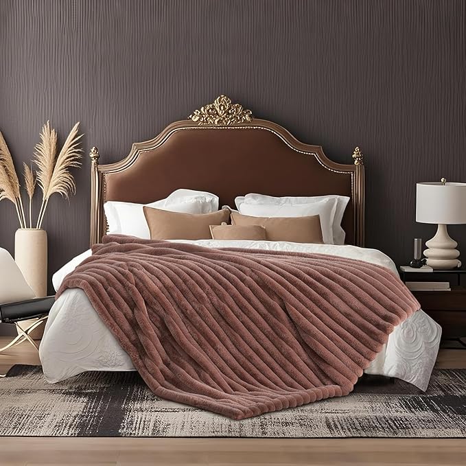 Amélie Home Faux Fur Throw Blanket for Couch, Ultra Cozy Fuzzy Fluffy Fur Luxurious Soft Striped Plush Gift Blankets for Family Sofa Chair Bed Living Room Bedroom, 60"x80", Ionic Fox Brown