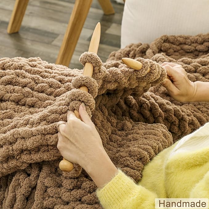 WESHIONGOO Chunky Knit Blanket Throw 40"×40" Knitted Throw Blankets for Couch Bed Fluffy Soft Blanket with Jumbo Chenille Yarn Thick 100% Handmade (Brown)