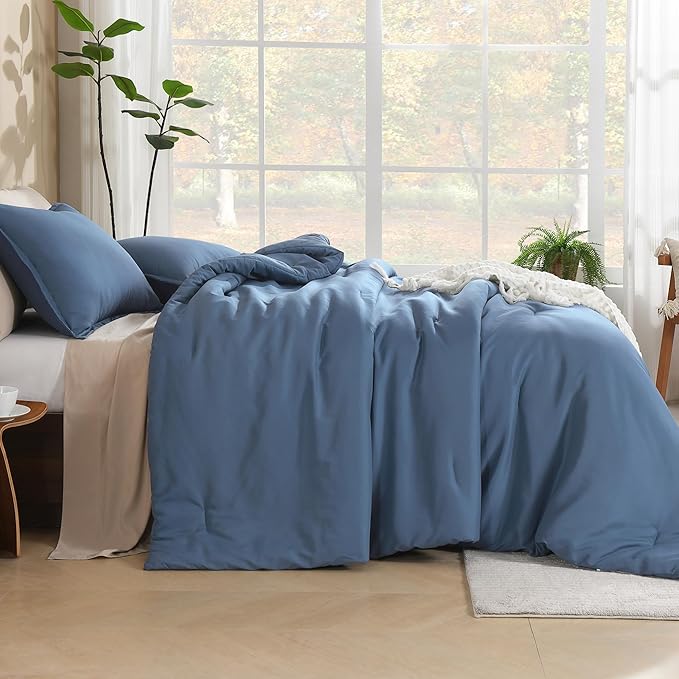 Litanika Haze Blue Twin/Twin XL Comforter Set, 2 Pieces Lightweight Solid Bedding Set, All Season Fluffy Bed Set (66x90In Comforter & 1 Pillowcase)