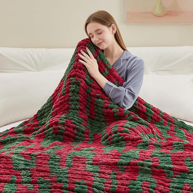 Chunky Knit Throw Blanket, 30''*40'' Knitted Throw Chenille Yarn for Bed Couch, Handmade Stripe Crochet Big Thick Blanket, Machine Washable Cute Comfy Blanket for Home Decor
