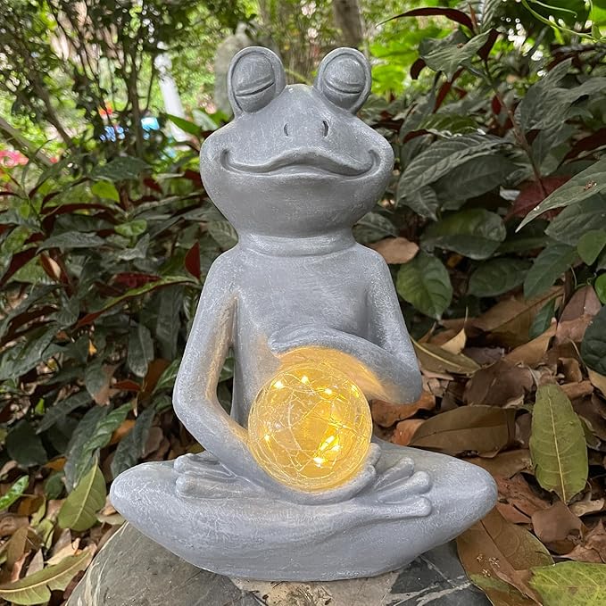 Solar Frog Garden Figurines Solar Lights Yoga Frog Statue for Outdoor Garden Patio Yard Frog Decor Gifts for Women Grandma Mother's Day Birthday Gifts