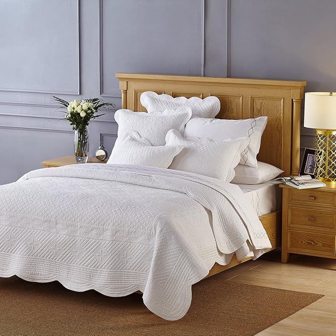 Calla Angel Sage Garden Luxury Pure Cotton Quilt, King, White