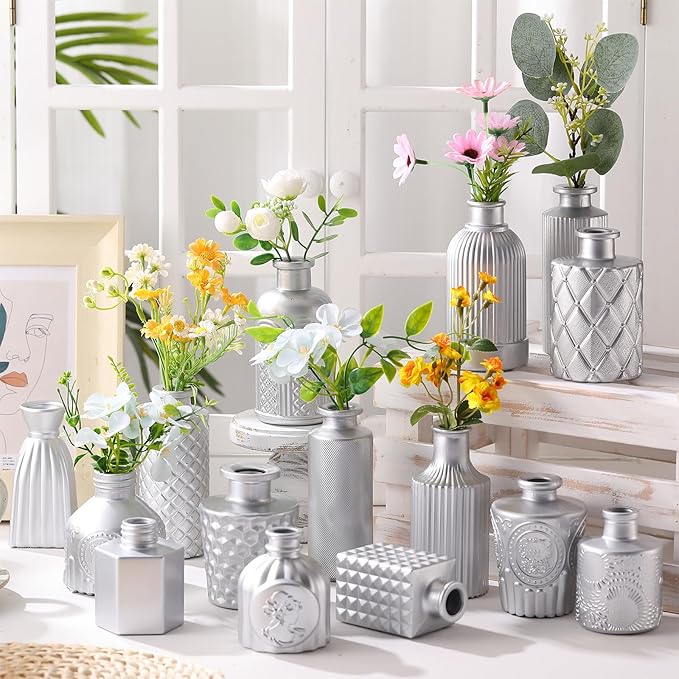 Yaomiao 30 Pcs Vases Bulk Colored Flower Glass Vases Bud Vintage Colored Glass Bottles Colorful Rustic Embossed for Home Wedding Table Decorations Gifts(Silver Series)