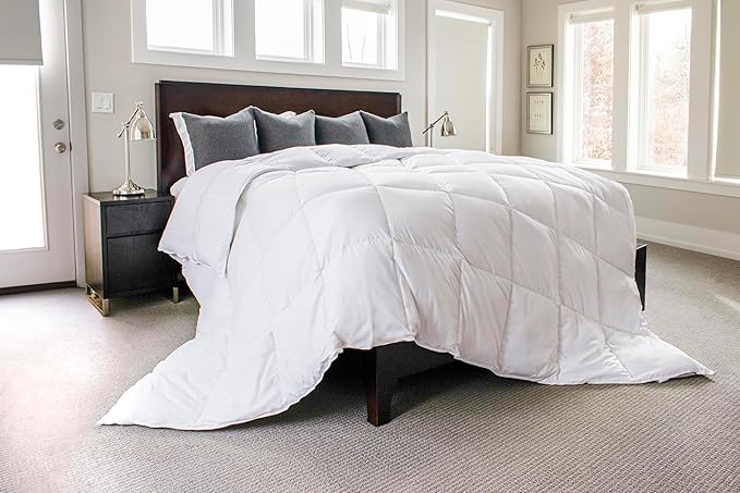 Gray Eagle Oversized King Comforter – Extra Large Synthetic Down Alternative Comforter – Ultra Soft Microfiber, All-Season, Lightweight & Fluffy – Hotel Quality, Machine Washable, White (120' x 98")