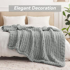 Chunky Knit Throw Blanket, 40''*50'' Knitted Throw Chenille Yarn for Bed Couch, Handmade Light Grey Crochet Big Thick Blanket, Machine Washable Cute Comfy Blanket for Home Decor