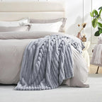 Amélie Home Faux Fur Throw Blanket for Couch, Cozy Fuzzy Fluffy Fur Luxurious Soft Striped Plush Gift Blankets for Family Sofa Chair Bed Living Room Bedroom, 60"x80", Light Grey