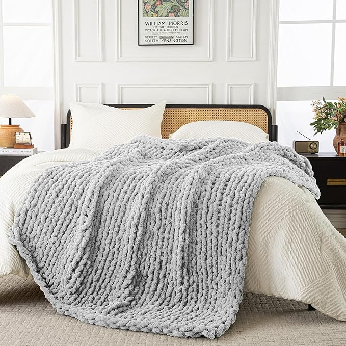 Ultra Soft Chunky Knit Blanket Throw -50x70 Hand Knitted Warm Chenille Throw Blanket, Home Decor Soft Thick Yarn Cable Knit Blanket Breathable Fleece Banket Christmas for Couch Bed Sofa Best GIF